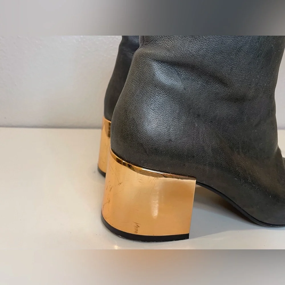 MM6 Maison Martin Margiela Women’s Gray Ankle Block Gold Heel Boots Size 6.5(37)